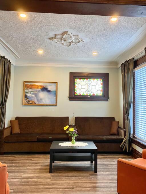 Cozy Suite-Walk To The Falls! Niagara Falls Exteriér fotografie